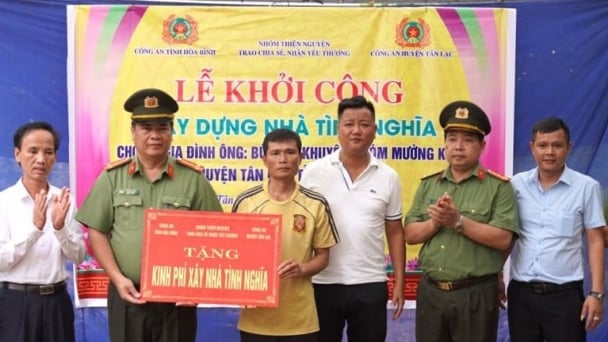 Hòa Bình quyết tâm hoàn thành xóa nhà tạm, nhà dột nát trước 30/6
