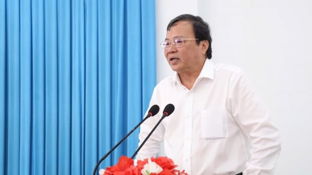 Trà Vinh giảm 63 xã, tinh gọn 1.400 cán bộ không chuyên trách