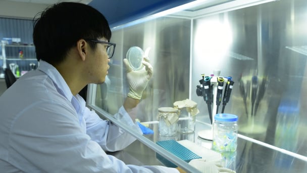 Nhìn thẳng vào ‘sức khỏe’ nhà khoa học: [Bài 1] Tâm tư ông cựu Viện trưởng