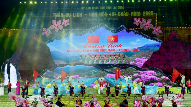 Giao lưu văn hóa Việt Nam - Trung Quốc
