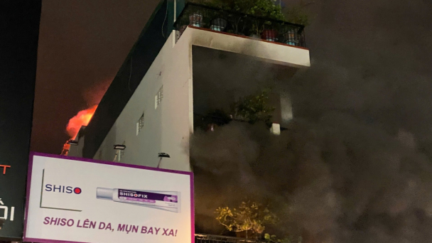 Khánh Hòa: Cháy căn nhà 4 tầng, chưa rõ thương vong