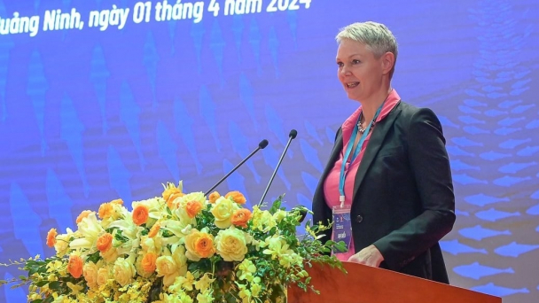 Đại sứ Hilde Solbakken chia sẻ kinh nghiệm nuôi biển bền vững của Na Uy