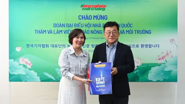 Báo Nông nghiệp và Môi trường tiếp Chủ tịch Hội Nhà báo Hàn Quốc