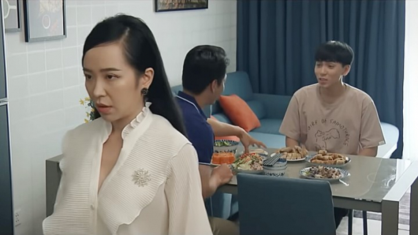 Trực tiếp Lối nhỏ vào đời tập 19 trên VTV1 hôm nay 6/7