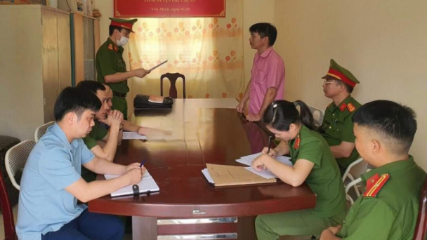 Khởi tố Phó trưởng phòng Kinh tế và hạ tầng huyện Yên Minh