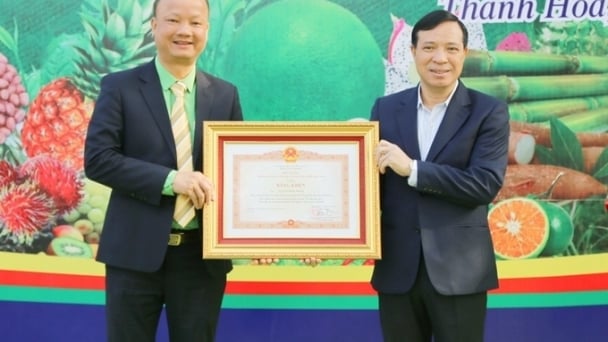 Tiến Nông vượt 'bão' từ tâm niệm