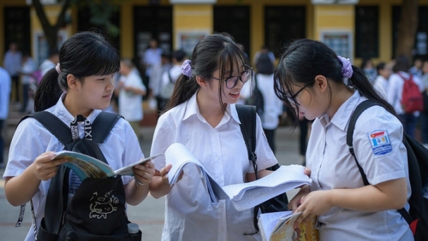 Tuyển sinh lớp 10 công lập: Không được thay đổi nguyện vọng sau khi đăng ký