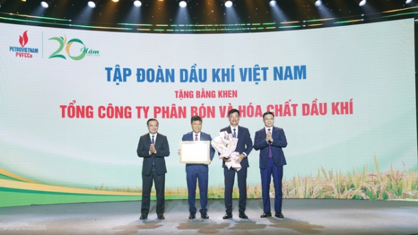 PVFCCo long trọng tổ chức kỷ niệm 20 năm thành lập