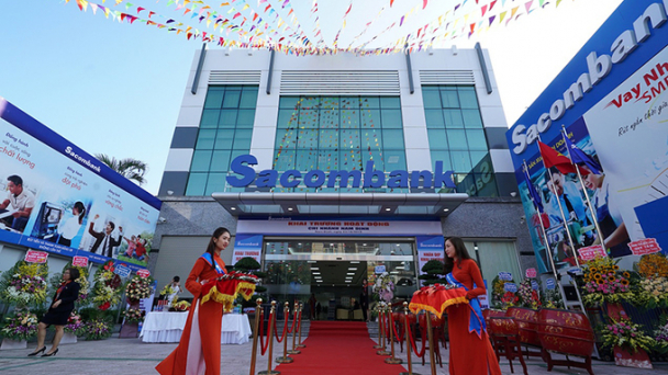 Sacombank đối xử như thế nào với khách hàng của mình?
