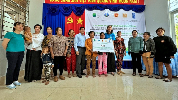 UNDP giao nhà cho 425 hộ nghèo tại Cà Mau