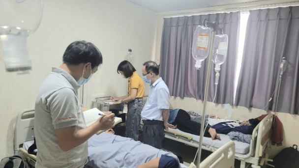 50 sinh viên ở ký túc xá Trường Cao đẳng Lào Cai nhập viện