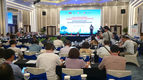 Hàng trăm đại biểu toàn cầu đóng góp cho Một sức khỏe Việt Nam