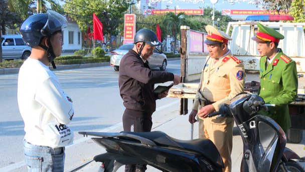 Thanh Hóa: Xử phạt hơn 500 trường hợp vi phạm nồng độ cồn dịp Tết