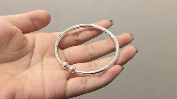 Giá bạc hôm nay 23/4/2025: Thế giới đang tăng tốt