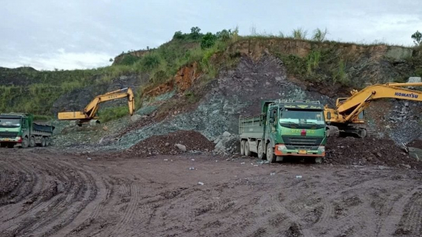 Hòa Bình: Đấu giá quyền khai thác 9 mỏ đất san lấp