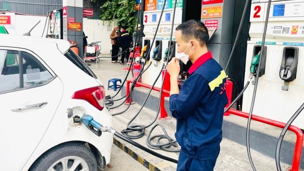 Giá xăng dầu hôm nay 11/5/2025: Tuần này thế giới tăng mạnh