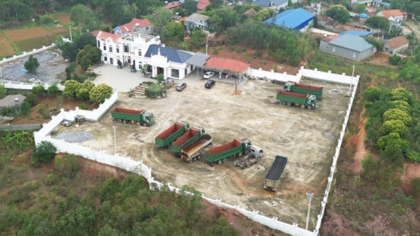 Vụ lấn chiếm đất rừng, quyết định xử phạt vẫn còn ‘nằm trên giấy’