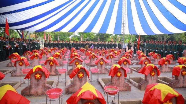Nghệ An truy điệu, an táng 76 hài cốt liệt sỹ hy sinh trên đất Lào