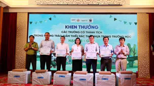 180 trường học ở Huế thu gom gần 30 tấn phế liệu