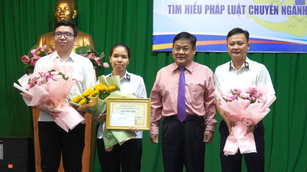 TP.HCM nâng cao hiểu biết pháp luật ngành chăn nuôi thú y