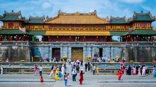 Du lịch Huế ‘bội thu’ dịp Tết Bính Ngọ
