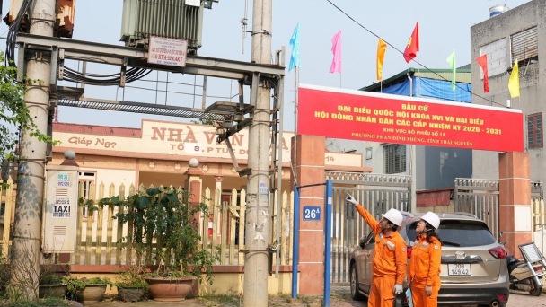 EVNNPC sẵn sàng cấp điện cho 11.592 đơn vị bầu cử
