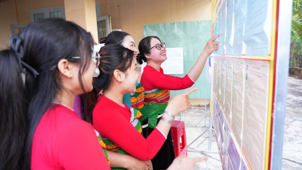 Đồng bào các dân tộc Tây Ninh nô nức thực hiện quyền công dân