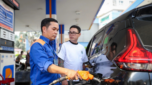 Giá xăng dầu tăng mạnh từ 23h ngày 19/3