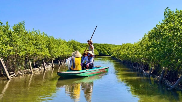Cơ hội cho du lịch xanh ở Khu kinh tế Dung Quất