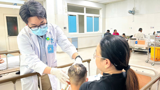 Quảng Ngãi: Liên tiếp trẻ nhỏ bị chó nhà cắn nhập viện