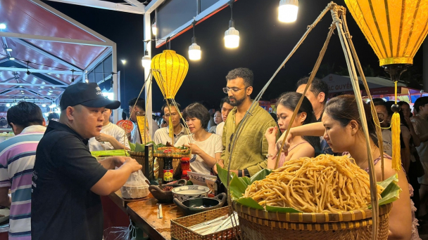 Khai mạc ‘đại tiệc' ẩm thực xứ Quảng quy mô lớn bên biển