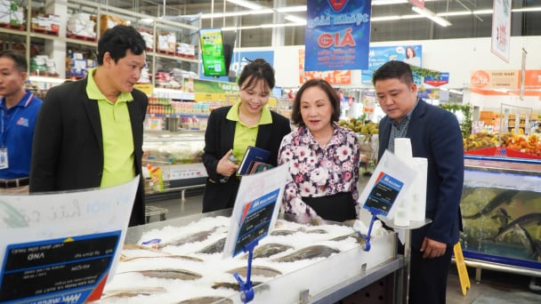 Giảm lãng phí thực phẩm từ hợp tác bán lẻ tuần hoàn
