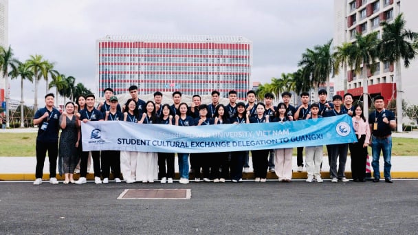 Từ giảng đường EPU đến hành trình chinh phục môi trường học tập tại Trung Quốc