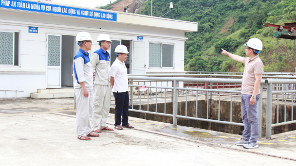 Kiểm tra, xử lý khiếm khuyết công trình thủy điện mùa mưa bão