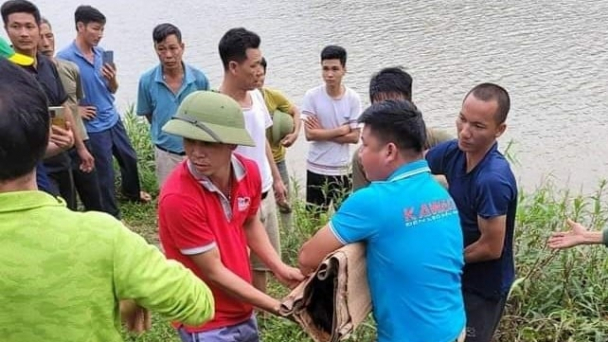 Tìm thấy học sinh thứ 2 bị đuối nước trên sông Hồng