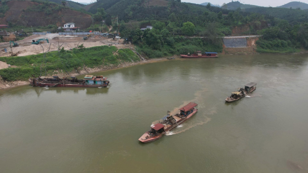 Lào Cai siết chặt quản lý khoáng sản