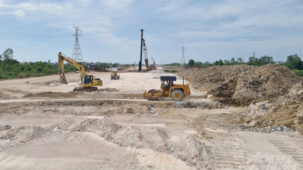 Ì ạch tiến độ cao tốc Bắc - Nam đoạn qua Nghệ An
