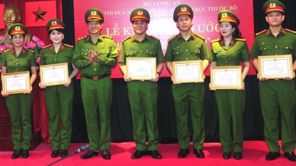 Bộ Công an: Cụm thi đua số 4 giao ước giải quyết tin tố giác tội phạm đạt 90%