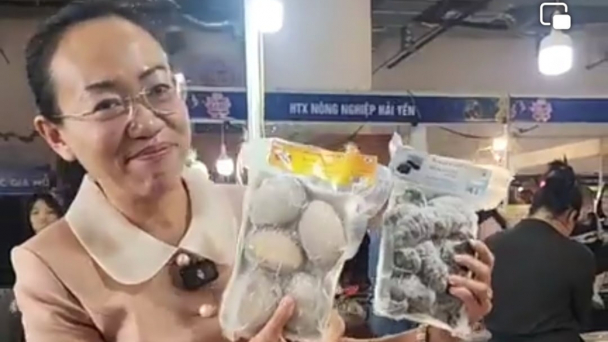 Bí thư đặc khu Cô Tô livestream bán 'mực này ngon nhất vịnh Bắc Bộ'