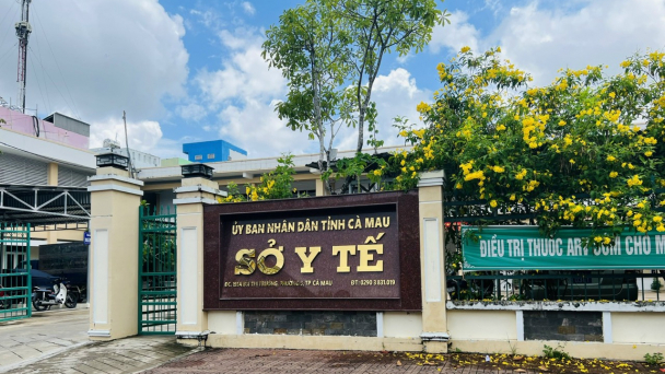 Cách chức Giám đốc Sở Y tế Cà Mau