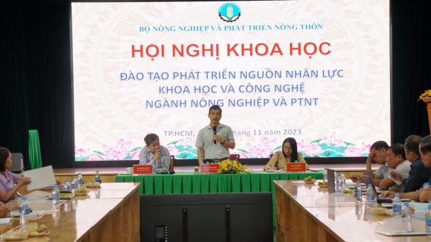 Đào tạo, phát triển nguồn nhân lực khoa học công nghệ