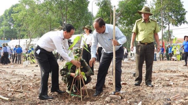 Phú Giáo phấn đấu trở thành 'lá phổi xanh' của Bình Dương