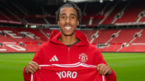 Man.United chi 76 triệu USD mua trung vệ trẻ từ Pháp