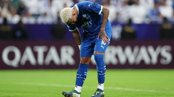 Neymar lại dính chấn thương