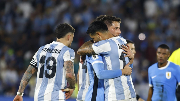 Argentina vùi dập Brazil ở vòng loại World Cup
