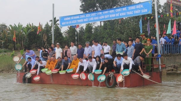 Bảo vệ và tái tạo nguồn lợi thủy sản ở Thanh Hóa