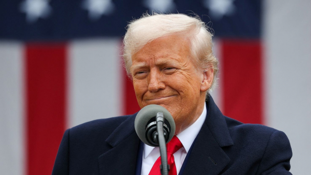 Thực hư thông tin ông Trump cân nhắc hoãn thuế 90 ngày