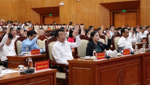 Thông qua nghị quyết sáp nhập tỉnh Bắc Kạn và Thái Nguyên