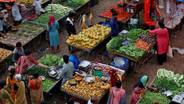 India's inflation slows to lowest in nearly 6 years, making room for more rate cuts