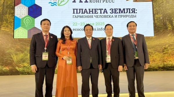 Phó Chủ tịch Quốc hội Lê Minh Hoan dự Đại hội Sinh thái tại Nga